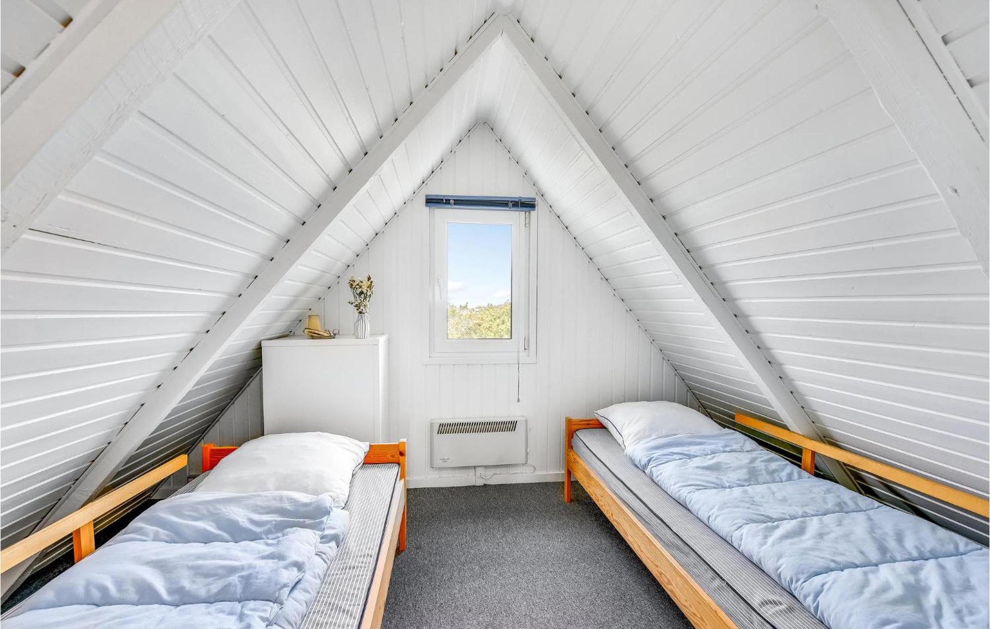Cozy Home In Hvide Sande Bjerregård 外观 照片