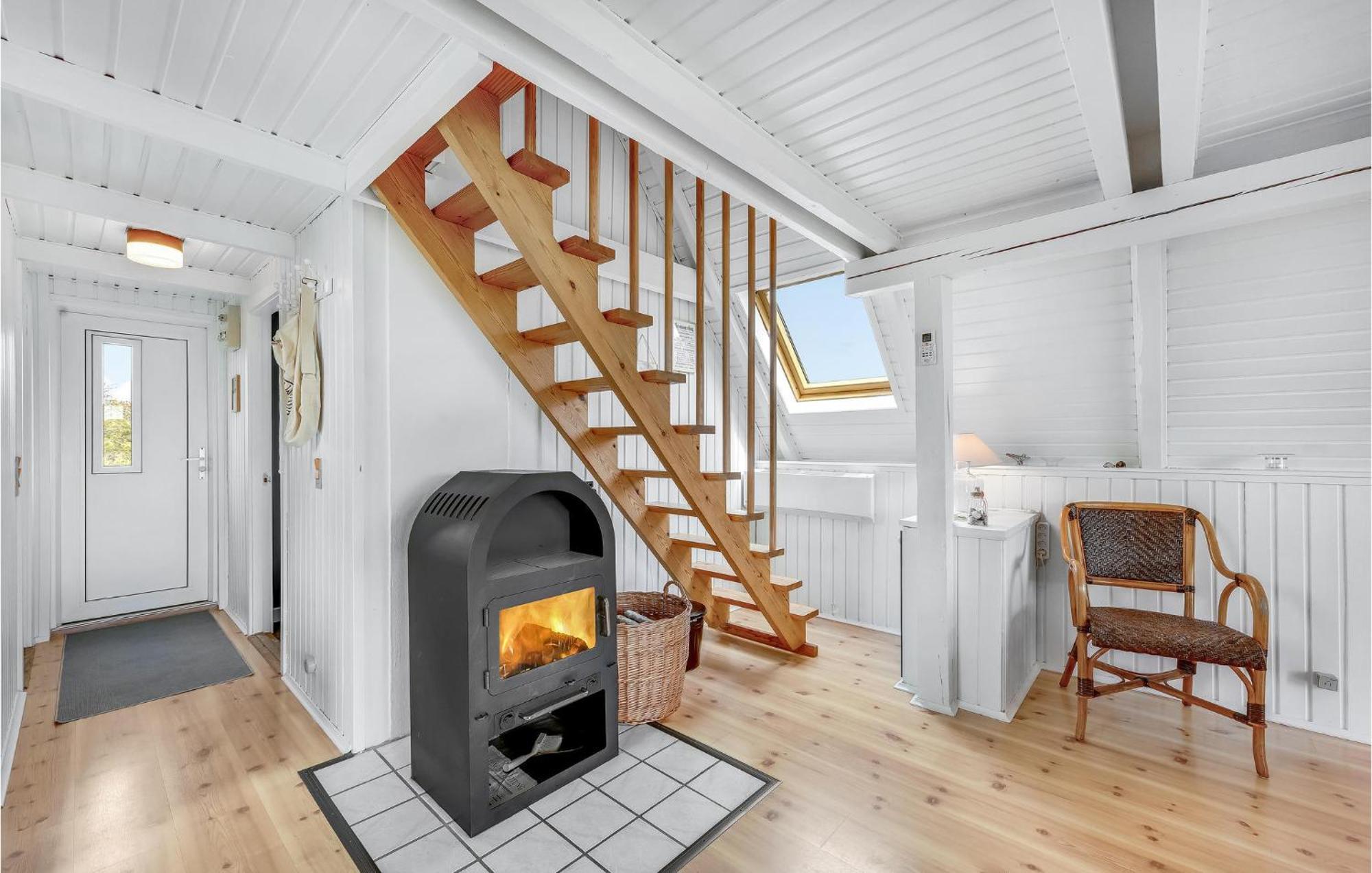 Cozy Home In Hvide Sande Bjerregård 外观 照片